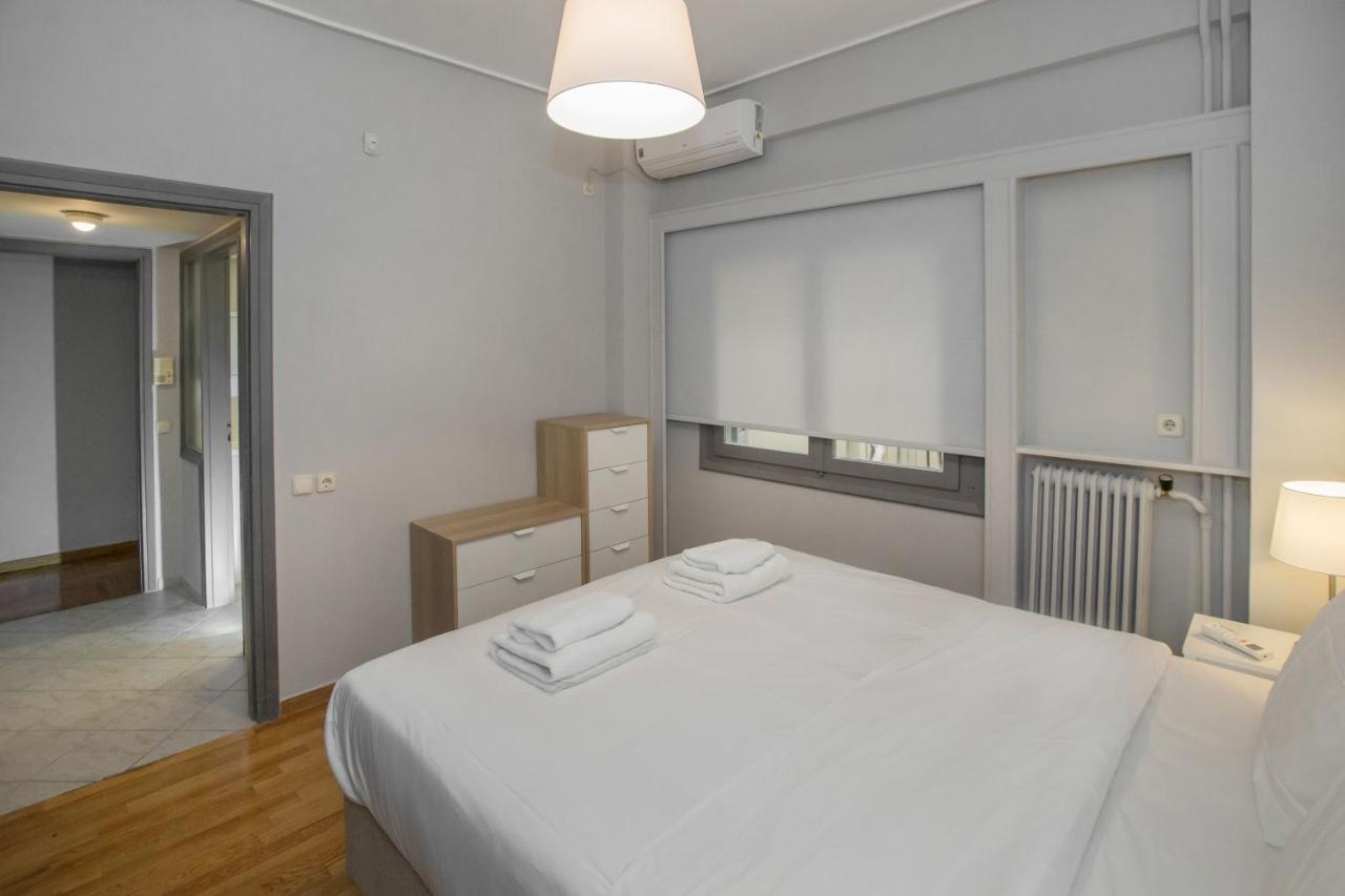 Cozy apartment in Syntagma-Plaka by GHH Ateny Zewnętrze zdjęcie