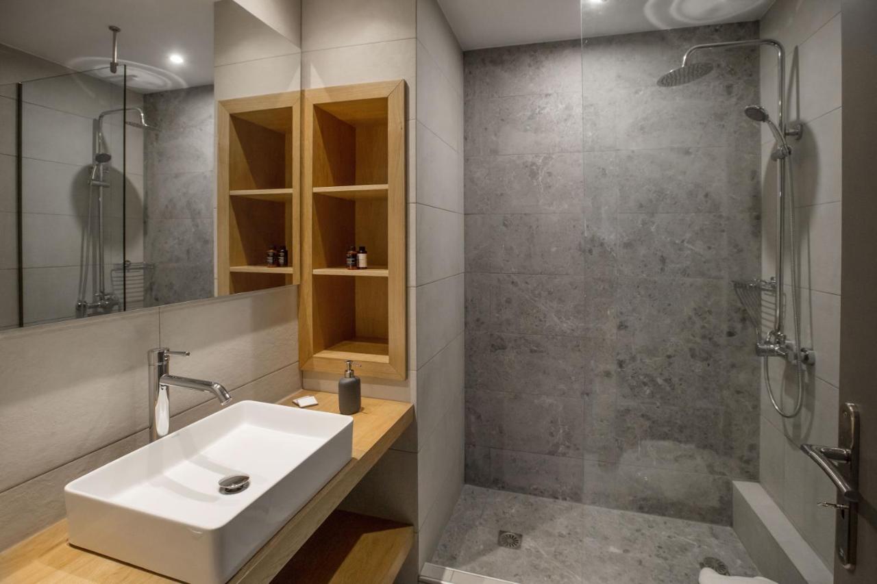 Cozy apartment in Syntagma-Plaka by GHH Ateny Zewnętrze zdjęcie
