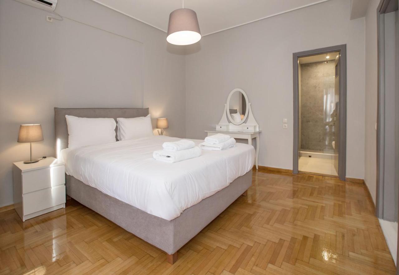 Cozy apartment in Syntagma-Plaka by GHH Ateny Zewnętrze zdjęcie